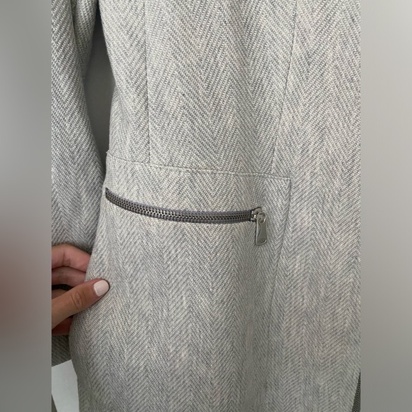 ZARA Long Collarless Blazer Jacket - Size L - Picture 4 of 6